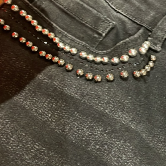 Embellished Pocket Stretch Denim Jeans - Picture 7 of 8